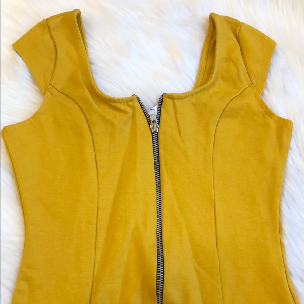 H&M Zipper Dress - Picture 2 of 10